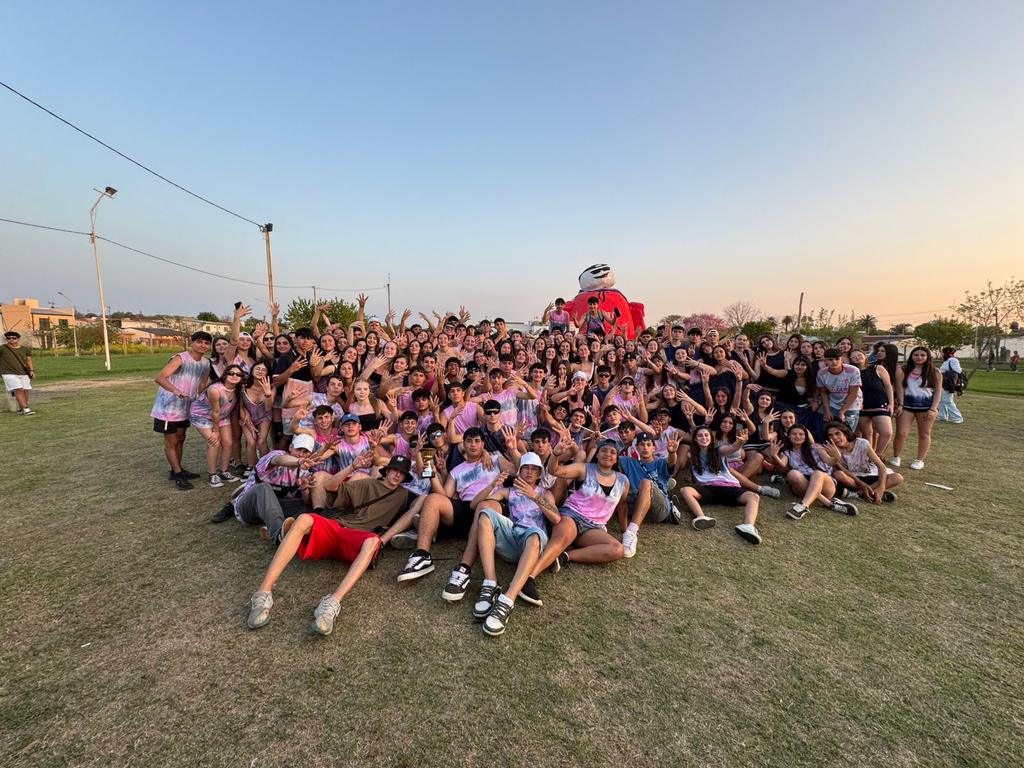 promocion2025sj's tweet image. Que la cuenten como quieran, el rosa se llevó todas las primaveras ⭐️⭐️⭐️⭐️