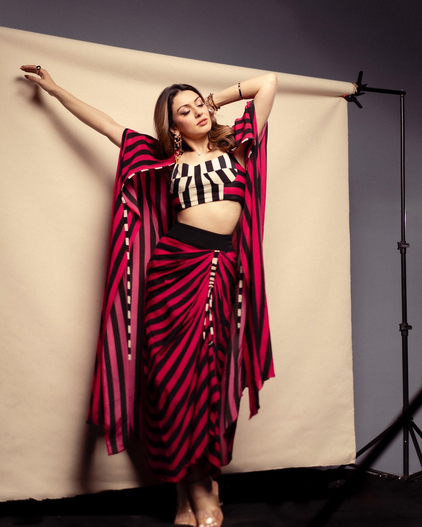 GYuiKFEbMAAwDdN?format=jpg&name=large