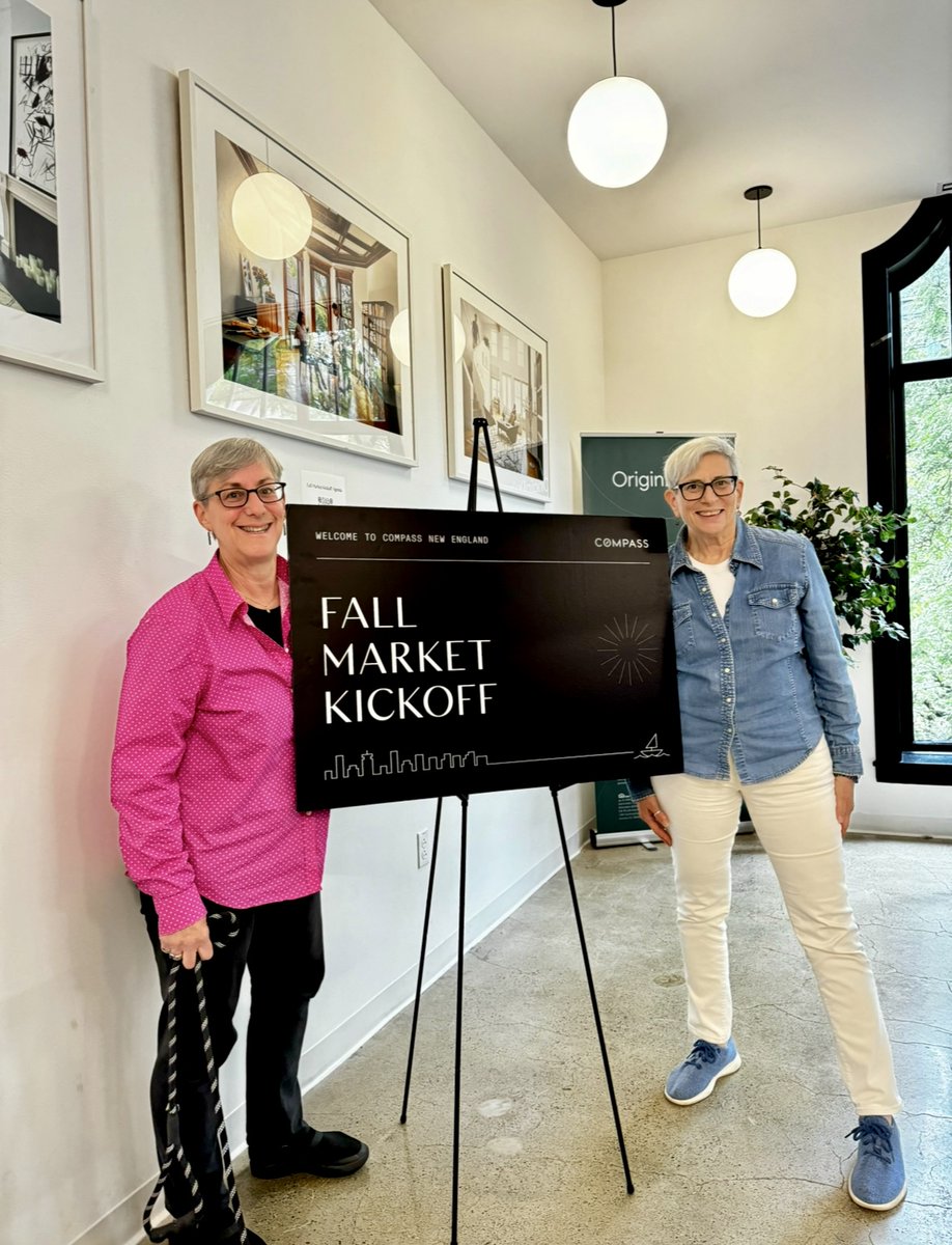 Still feeling the energy from the <a href="/Compass/">Compass</a> #fall market kickoff. The best part? Collaborating with some of the best minds in the business. #mondaymotivation #collaboratewithoutego #jamaicaplainrealestate #mondaymood #mondayvibes #agentsofcompass