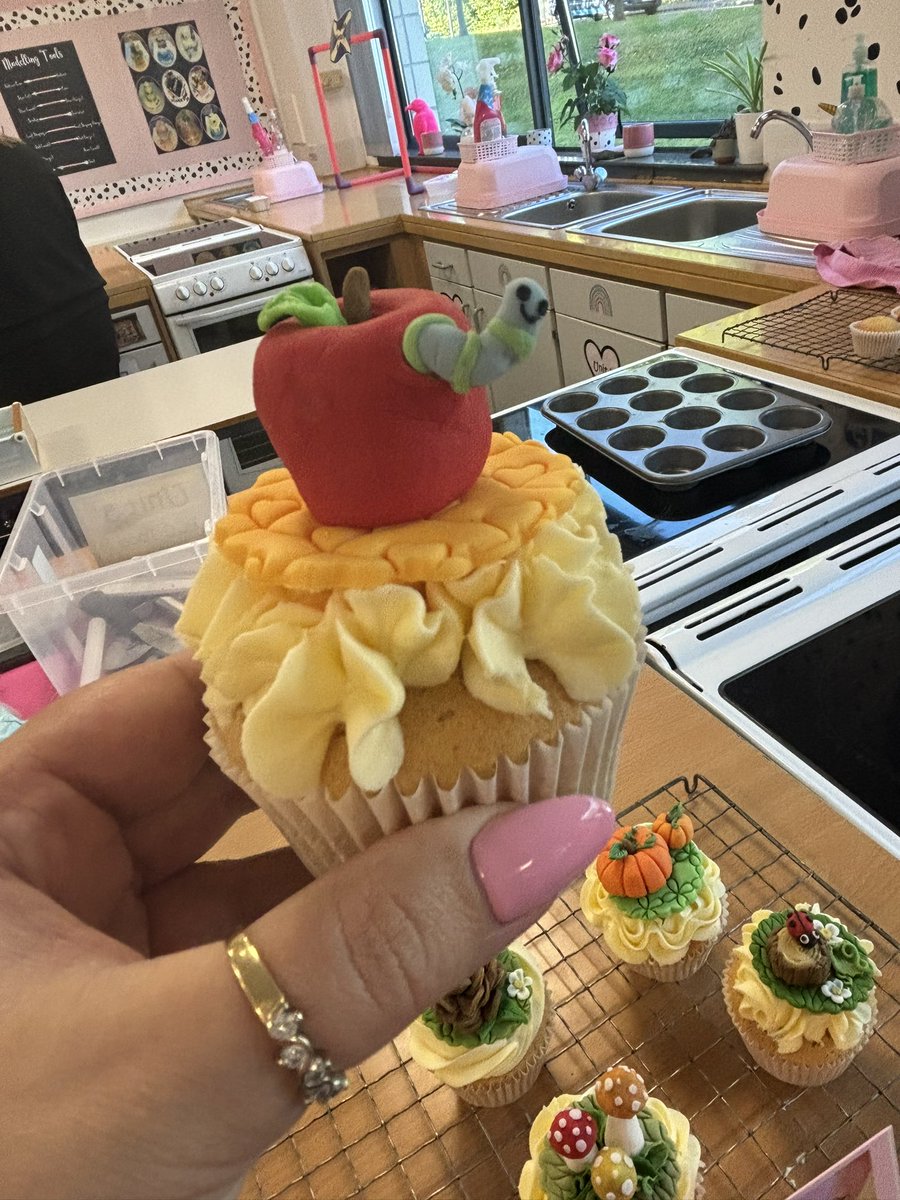 Braes Home Economics tweet media