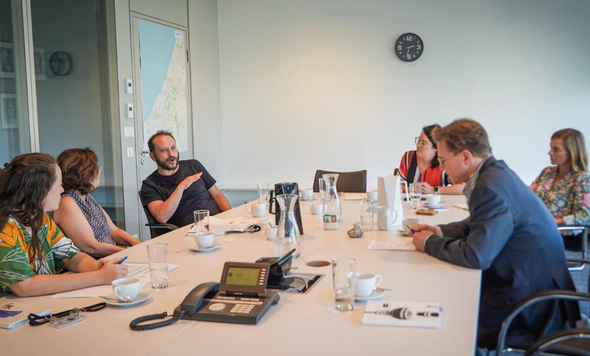 Steffen Seibert tweet media