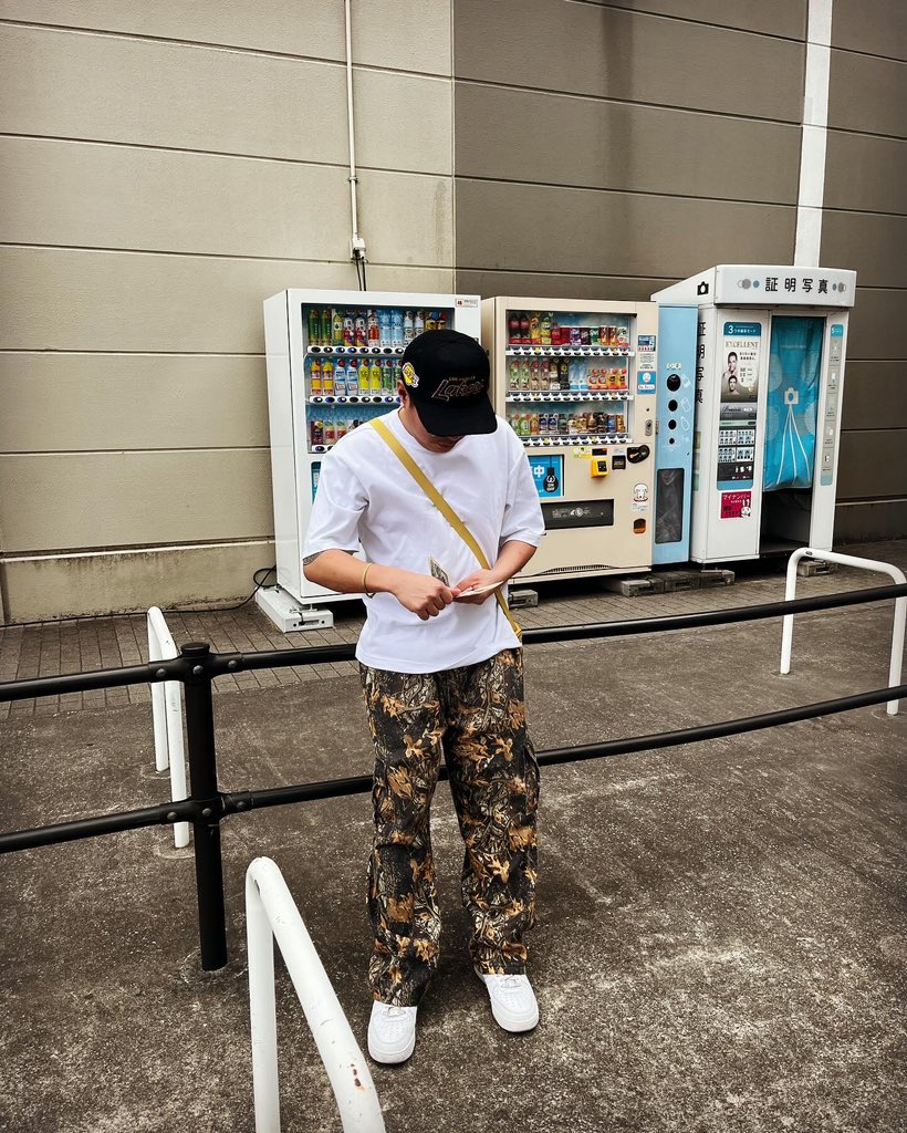 geraldchongcake's tweet photo. Chase yo dreams 🇯🇵 https://t.co/Rpzle0ImRs