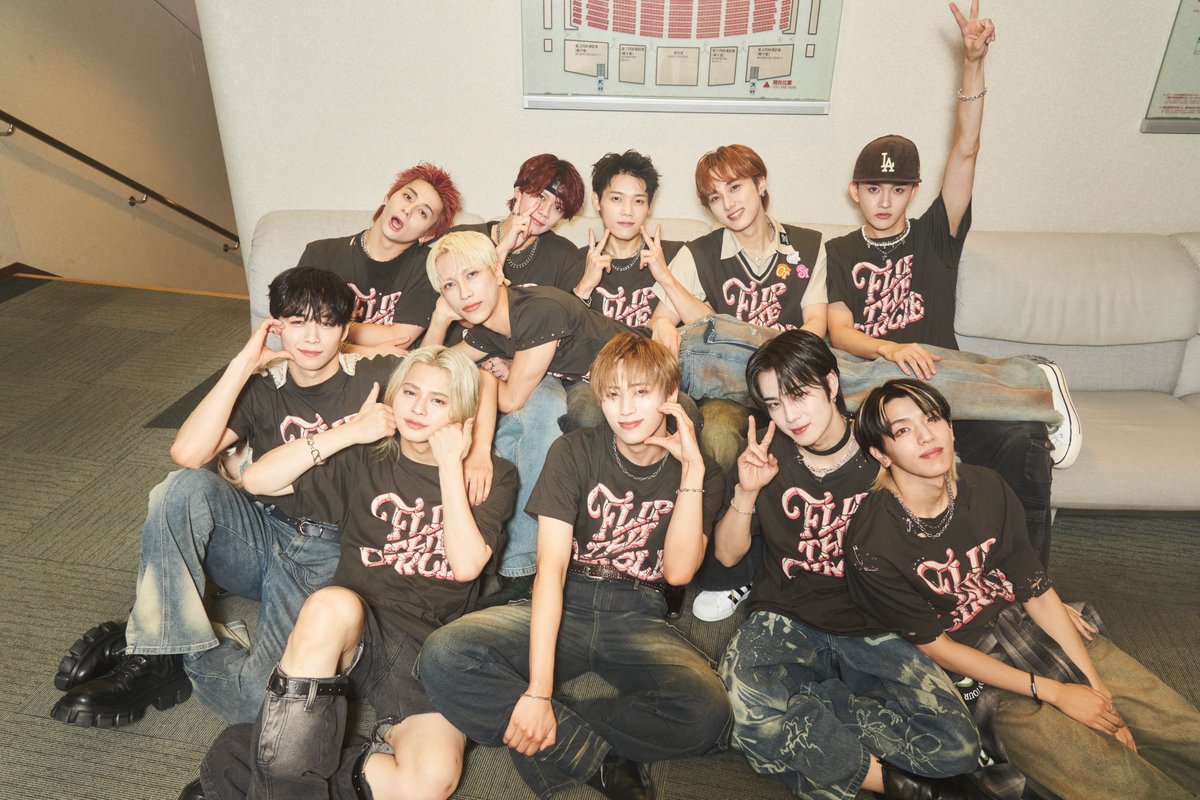 official__INI's tweet photo. 𝟐𝟎𝟐𝟒 𝐈𝐍𝐈 𝐅𝐀𝐍-𝐂𝐎𝐍 𝐓𝐎𝐔𝐑
[𝐅𝐋𝐈𝐏 𝐓𝐇𝐄 𝐂𝐈𝐑𝐂𝐋𝐄]

ー
名古屋国際会議場
センチュリーホール - DAY1
ー

#INI #INI_FLIP_THE_CIRCLE https://t.co/bUsKDu23nA