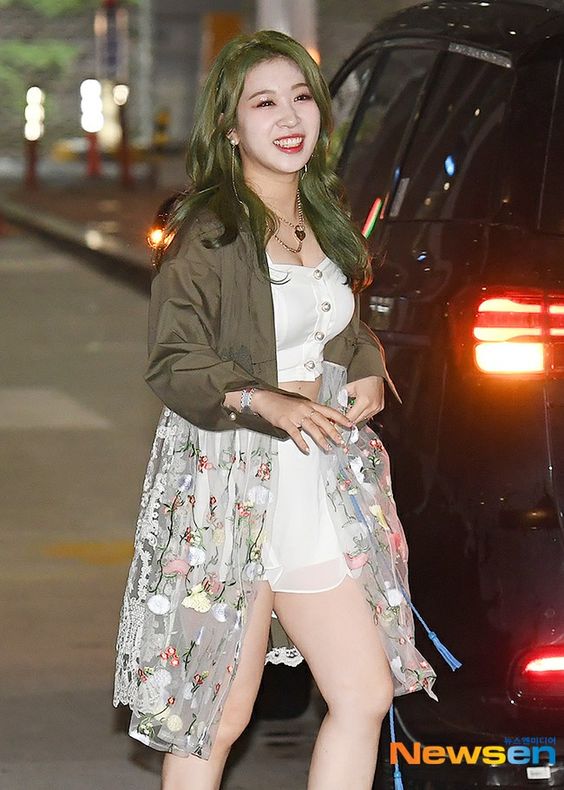 dailyhaeun's tweet photo. ╰ #3YE #써드아이 ♡ #HAEUN #하은 ╯ https://t.co/BWoK2K2Bzd