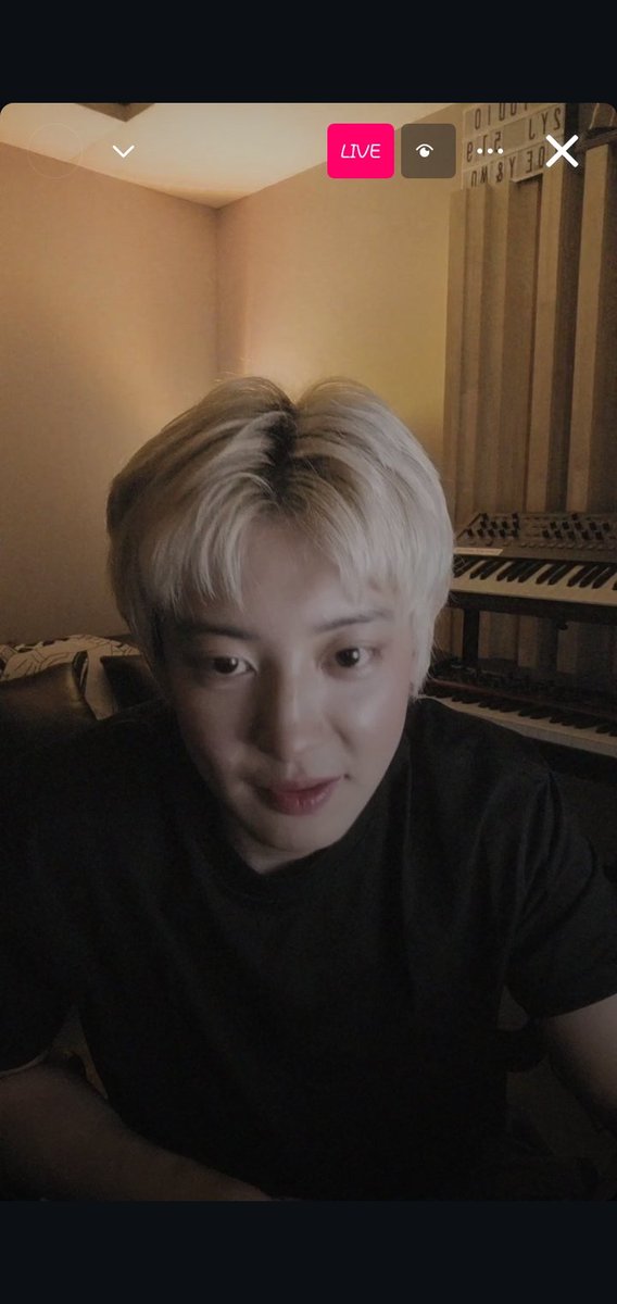 _florrific's tweet photo. The duality?? YES 😭🤍 https://t.co/Onkyh6ZqcR