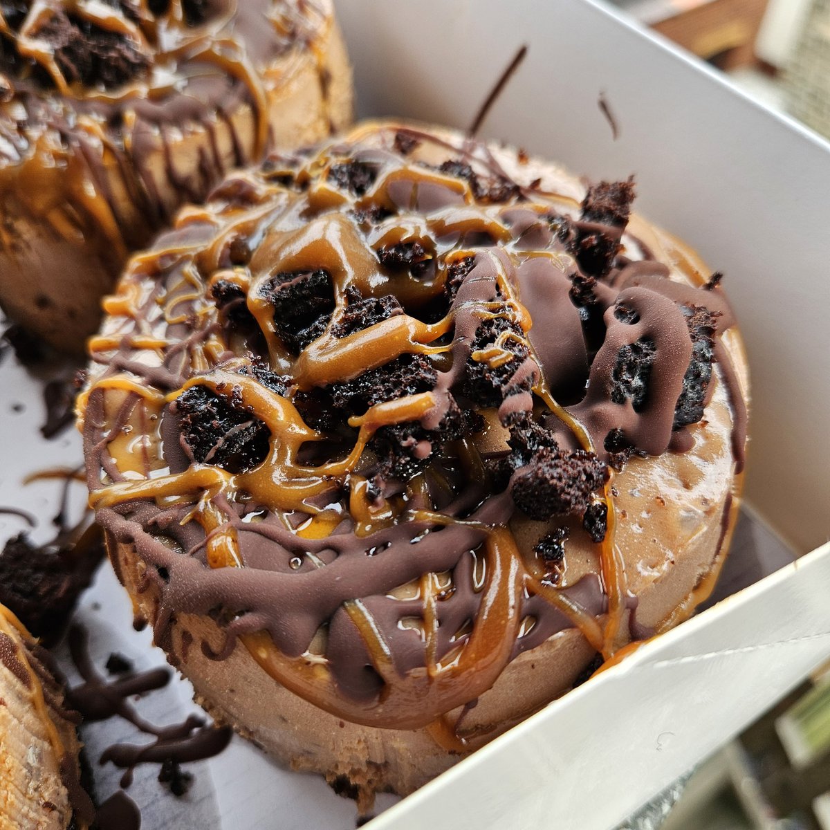 itsbigSHAWN_'s tweet photo. September 2024 | Turtle Cheesecake https://t.co/aF5tPs32nA