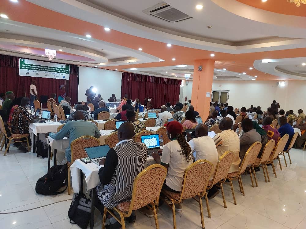 ATELIER DE VALIDATION DE LA #STRATÉGIE #CLIMAT_PAIX_SÉCURITÉ DU BURKINA FASO
La validation de cette strategie, plus qu'une formalité, est un engagement collectif pour la protection des populations du #LiptakoGourma contre les menaces et effets du #changementclimatique.