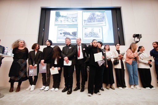 J’ai eu l’honneur d’accueillir au #Sénat la 2e Cérémonie de remise des prix du Concours national sur l’histoire de la colonisation et de la guerre d’Algérie porté par <a href="/A2CGA/">A2CGA</a>

Bravo aux centaines d’élèves et enseignants qui ont participé à ce concours.

Prochain RDV : sept 2025 !