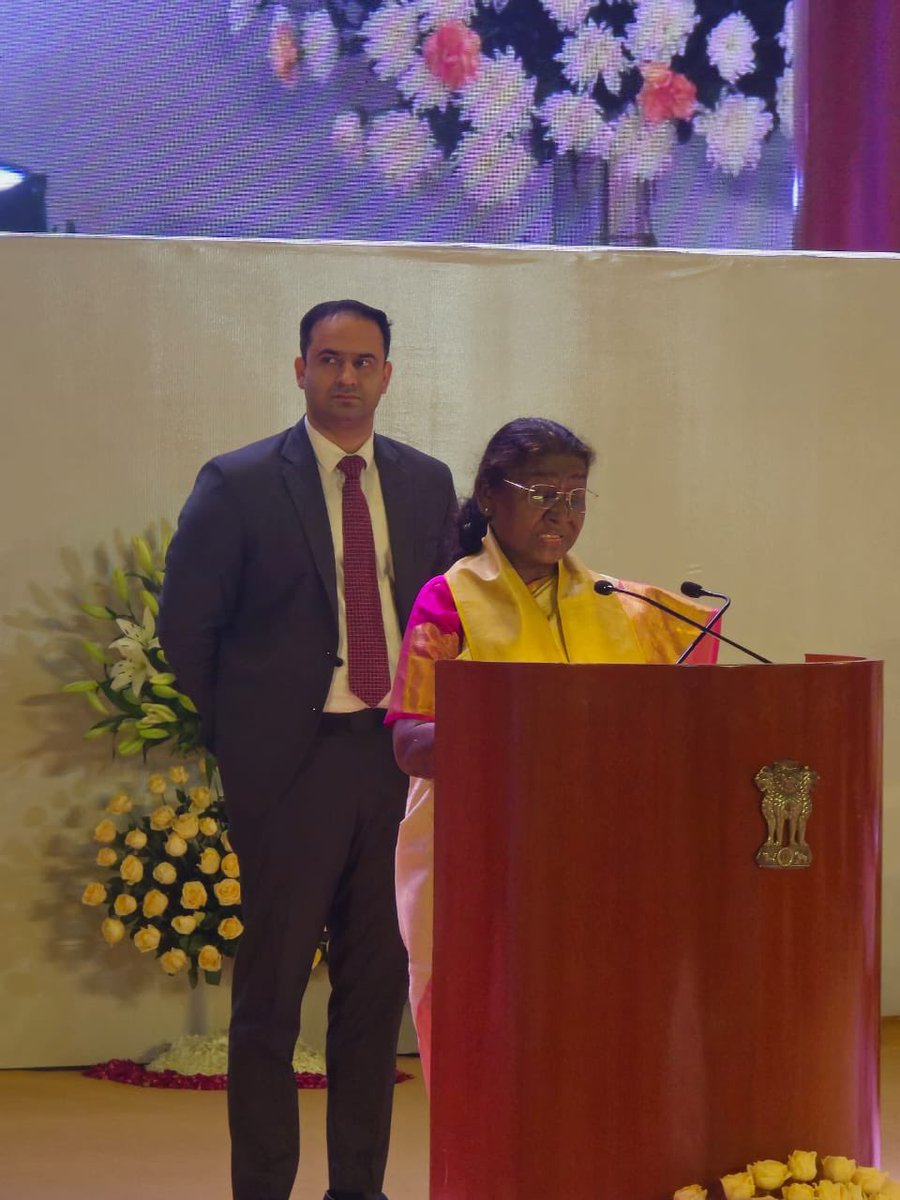 Dr Vikram Datta tweet media