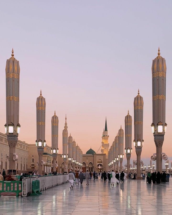 arab11__'s tweet photo. Aesthetics of the Prophet's Mosque ❤ https://t.co/hHeRtMSwM5