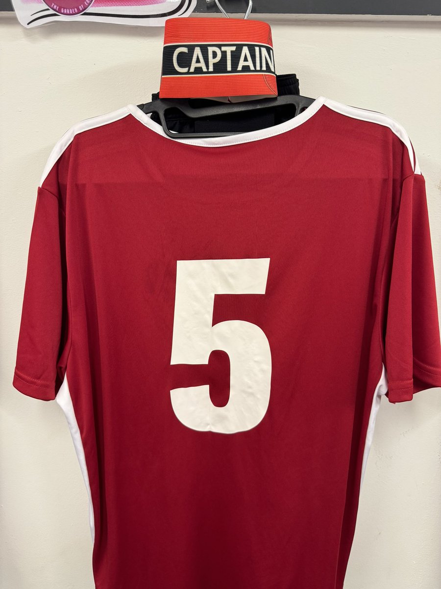 bwoods1989's tweet image. Can’t help falling in love with this club @kentunitedfc - no the season hasn’t started well, but the set up and the people around the club are immense. Loving being a  Kitman for this club. might just quit refereeing completely and wash kits 😂😂 #Kitman