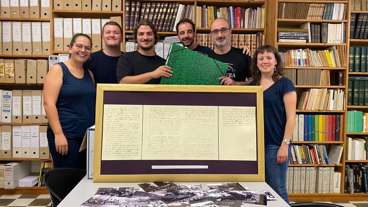 Ball de Gitanes de la Garriga (@gitaneslg) on Twitter photo Hem cedit a la <a href="/FundacioMauri/">Fundació Maurí</a> tota la informació recopilada amb motiu dels 200 anys de la primera referència documental de les Gitanes de la Garriga 📝
A partir d'ara podeu consultar el material fotogràfic i històric que vam exposar a la Sala A. Dameson al fons de la Fundació🔎 Hem cedit a la <a href="/FundacioMauri/">Fundació Maurí</a> tota la informació recopilada amb motiu dels 200 anys de la primera referència documental de les Gitanes de la Garriga 📝
A partir d'ara podeu consultar el material fotogràfic i històric que vam exposar a la Sala A. Dameson al fons de la Fundació🔎