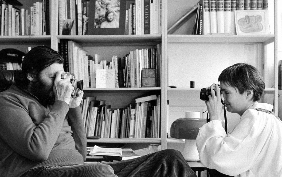 Bibliomaniatico's tweet photo. A veces no necesitamos a alguien que nos arregle, a veces, sólo necesitamos a alguien que nos quiera, mientras nos arreglamos nosotros mismos.

Julio Cortázar https://t.co/rwp7v5ymYe
