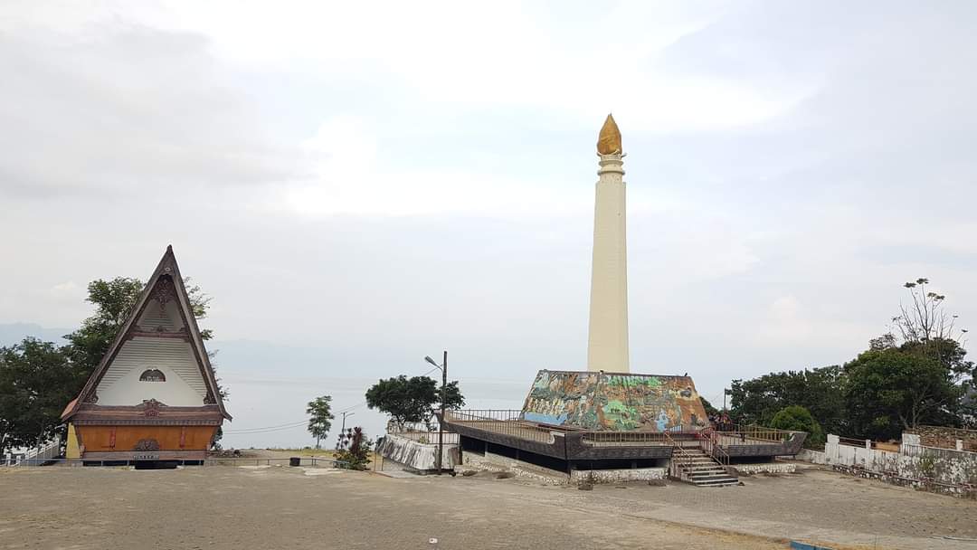 johansen766hi's tweet photo. TUMARAS (TUgu MAkam RAja Silahisabungan) !!! https://t.co/zzcWVAs4xu