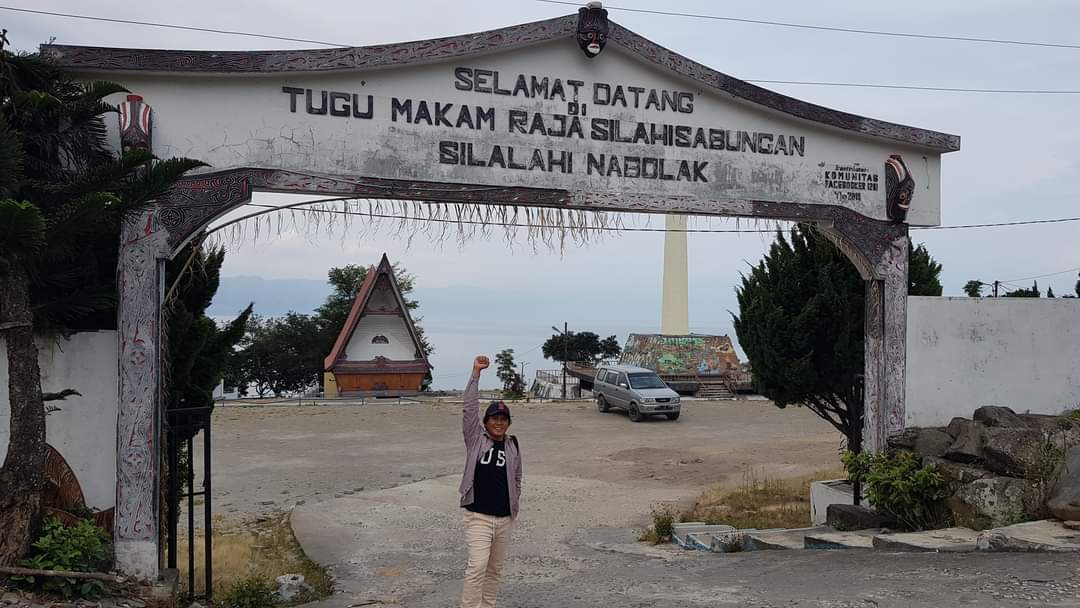 johansen766hi's tweet photo. TUMARAS (TUgu MAkam RAja Silahisabungan) !!! https://t.co/zzcWVAs4xu