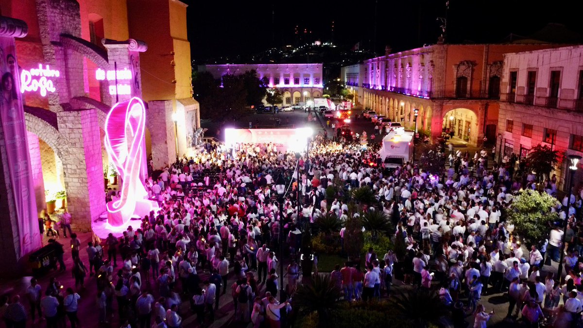 LaloSerranoZ's tweet image. #LaserInformativo

#Importante|| Se une #Durango en la #CaminataDeLaEsperanza; Marisol y Esteban arrancan actividades del #MesRosa

•Más de cinco mil personas participaron en este recorrido de sensibilización del #CáncerDeMama

• _Con el banderazo de arranque de la Ruta de la…