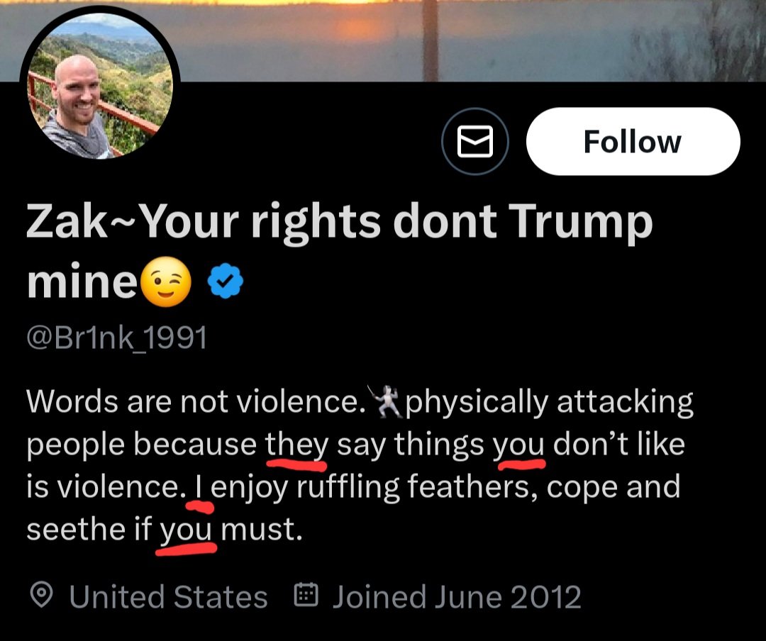 JetlaggedCat's tweet photo. @Br1nk_1991 @Charaphobic___ @ihatewokeness Ew pronouns in bio 😒 https://t.co/AOEMw8hatE