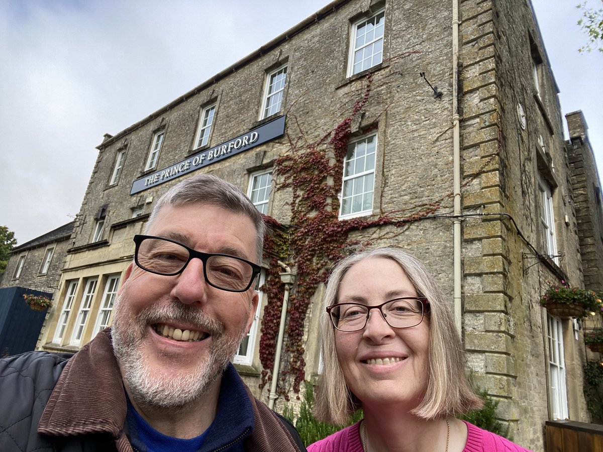 🌹Paul Saxton🌹 tweet media