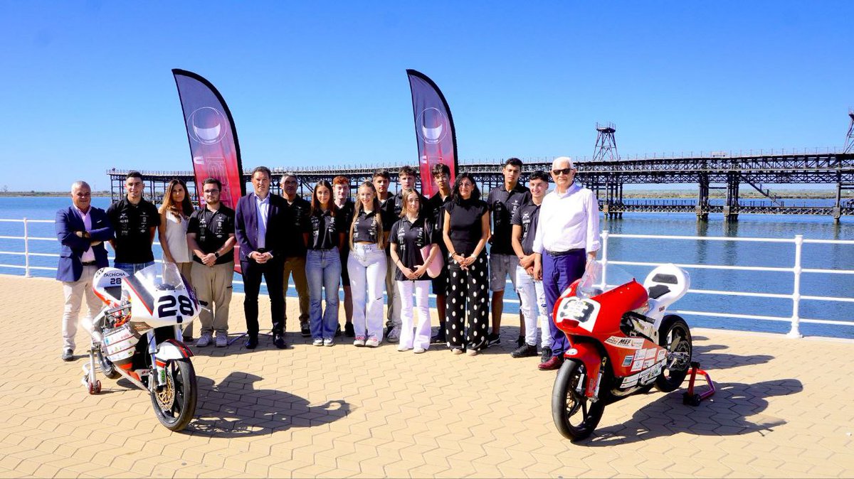 El presidente del Puerto de Huelva y la rectora de la <a href="/UniHuelva/">Universidad de Huelva</a>  de Huelva firman un acuerdo para apoyar el proyecto <a href="/motoETSIUHU/">MotoETSIUHU</a>. heconomia.es/volatil.asp?o=…