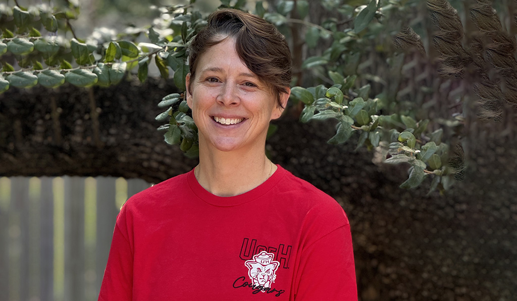 “Trust yourself. There’s always more than one way to the top of the mountain.”

Assistant Professor Tres Hinds talked to the <a href="/NIH/">NIH</a> Sexual &amp; Gender Minority Research Office about her career path as a health researcher.

Read the full Q&amp;A:
dpcpsi.nih.gov/sgmro/featured….