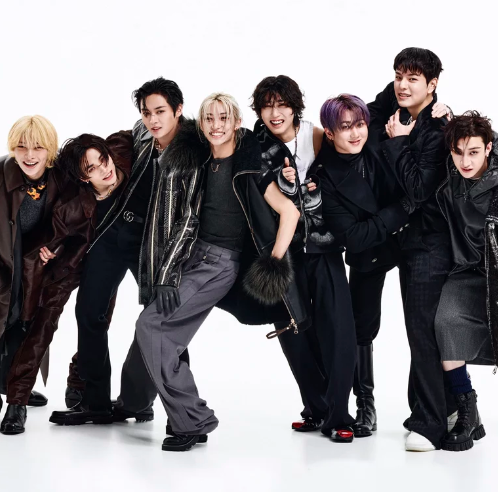 AboutMusicYT's tweet photo. Stray Kids, TXT and ENHYPEN will all release new music in November. https://t.co/oS3FE0OhrM
