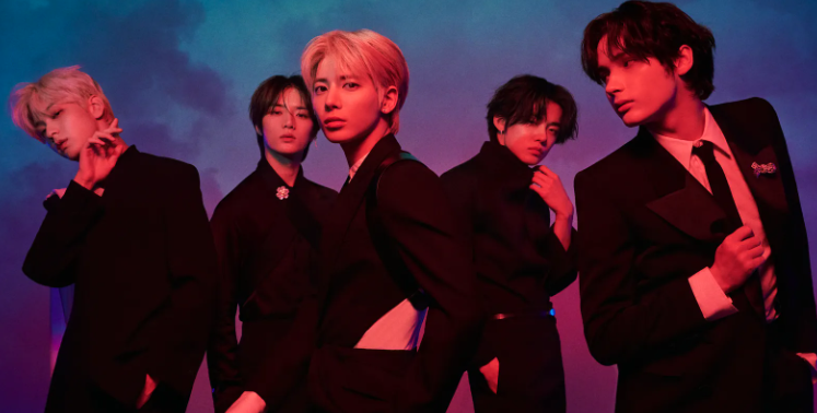 AboutMusicYT's tweet photo. Stray Kids, TXT and ENHYPEN will all release new music in November. https://t.co/oS3FE0OhrM