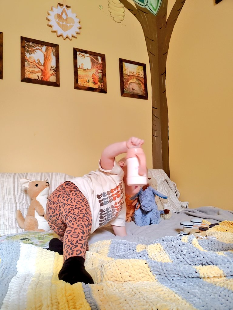 𝕣𝕒𝕔𝕙𝕖𝕝-𝕖𝕣𝕚𝕟 𝕣𝕠𝕤𝕖 𝕔𝕠𝕣𝕣𝕖𝕝𝕝 🦕 tweet media