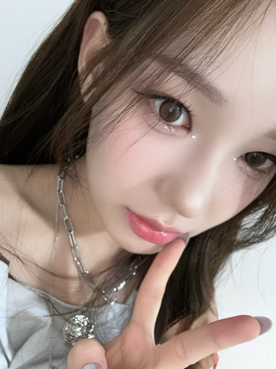 [izME📮]

KCON GERMANY 2024 🙇‍♀️💗

#izna #이즈나
#RYUSARANG #유사랑