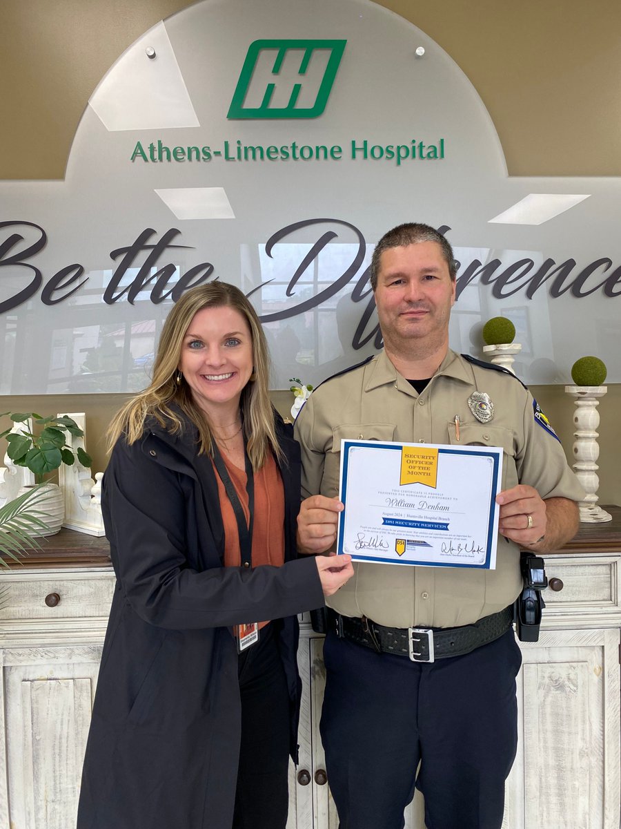dsi_security's tweet photo. We proudly recognize William Denham as Officer of the Month! He went above and beyond to ensure a visitor's safety and assisted another with a flat tire. Thank you, Officer Denham, for always going the extra mile!
#TeamMemberMonday #OOTM #DWYSYWD #dsisecurity #dsi #dsidaily https://t.co/AkZ5fBekcf