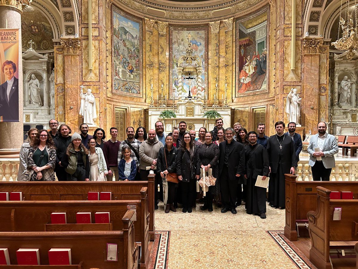 ALLingas's tweet image. It was wonderful to see so many people from @stvlads at yesterday’s @cappellaromana concert @silnycmusic