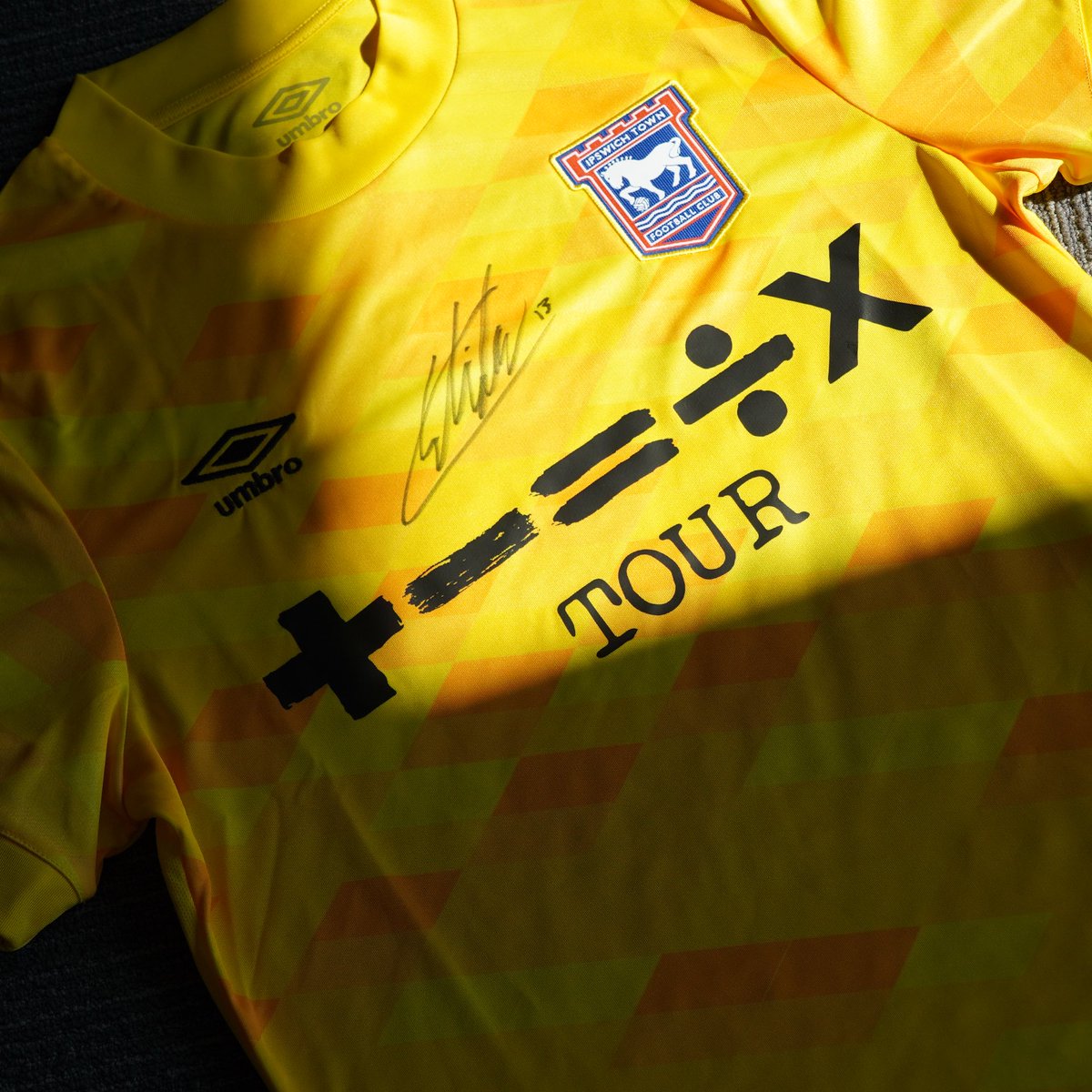👕 To celebrate his new contract, we’re giving away a Town ‘keeper shirt signed by Cieran Slicker!

To enter, all you have to do is like and repost this post, and follow <a href="/ITFCFoundation/">Ipswich Town Foundation</a>.

The giveaway will close at midday on Wednesday - good luck!