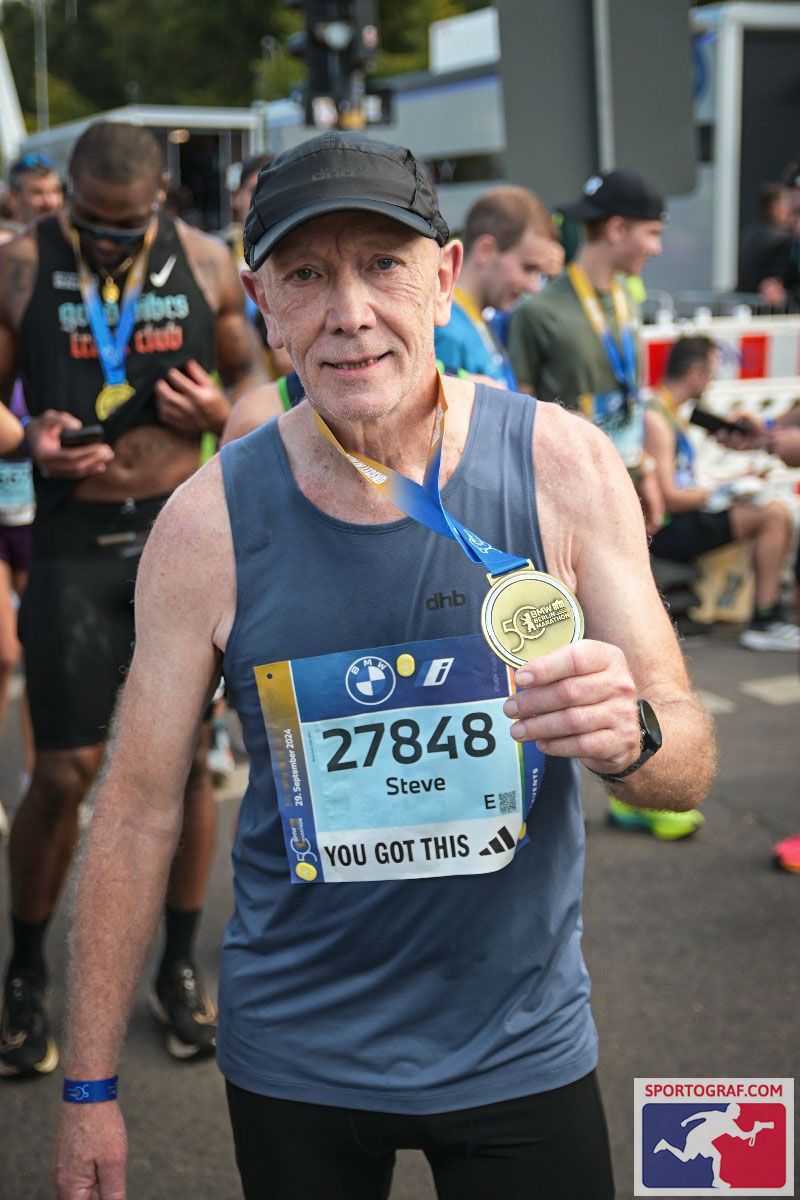 DrSteveRaven's tweet photo. I ran the 50th #BerlinMarathon - a good day out was had by more than 50,000 finishers. https://t.co/znrmO0Zvps
