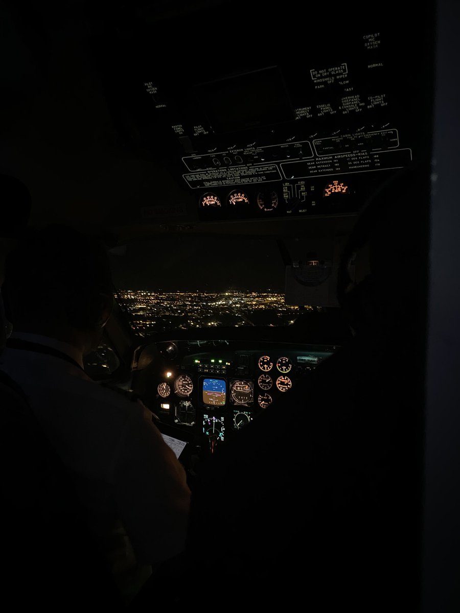 IL0MIL0127's tweet photo. ✈️ https://t.co/9ZMyYpvB08