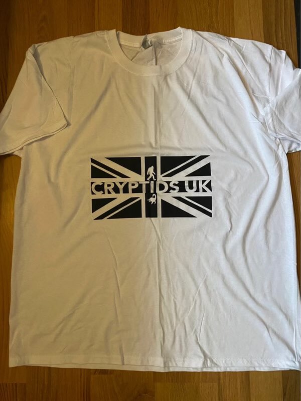 CRYPTIDSUK's tweet photo. Cryptids UK T-Shirt for sale on #Vinted 

https://t.co/c7BOSlWwSN https://t.co/GXwkvwuWDE