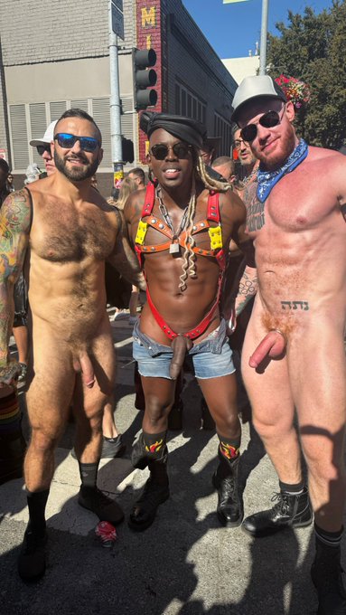 Watch Ⓐⓥⓐⓣⓐⓡ's leaked NSFW photo on TwXstars