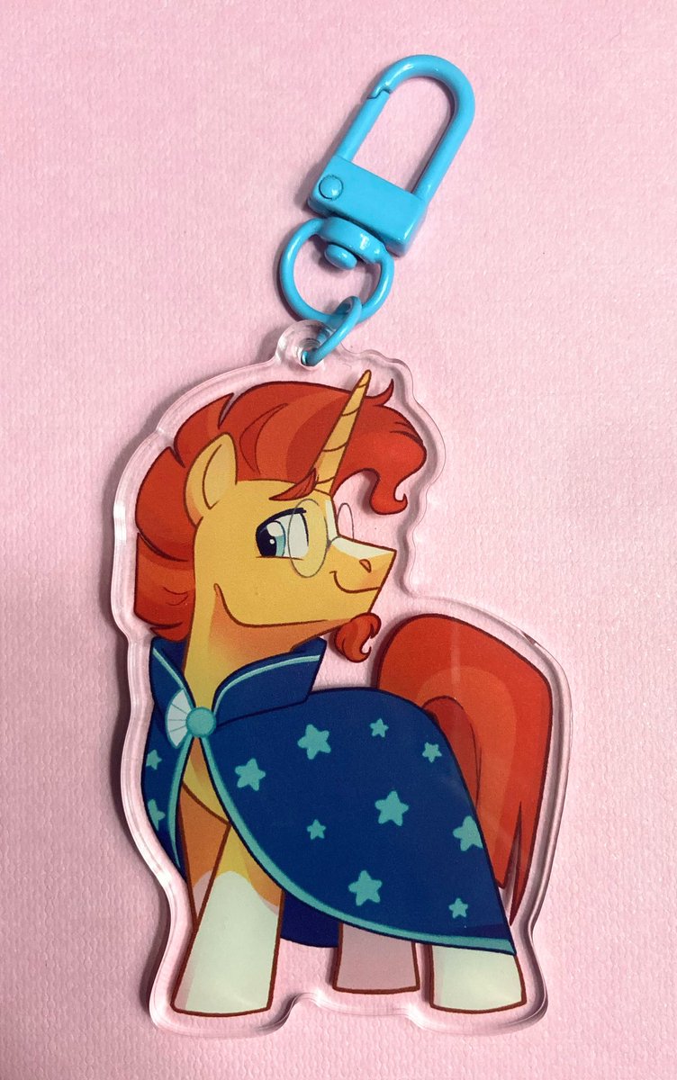 Slushhorse's tweet photo. 1.5k CELEBRATION GIVEAWAY!! 🎉
To thank you all for helping me reach this point, im giving away a 
CUSTOM KEYCHAIN!
One completely custom keychain of the winners desire! 
Rules and more info are down below! 

THANK YOU ALL! ❤️ https://t.co/WHjarF5QPw