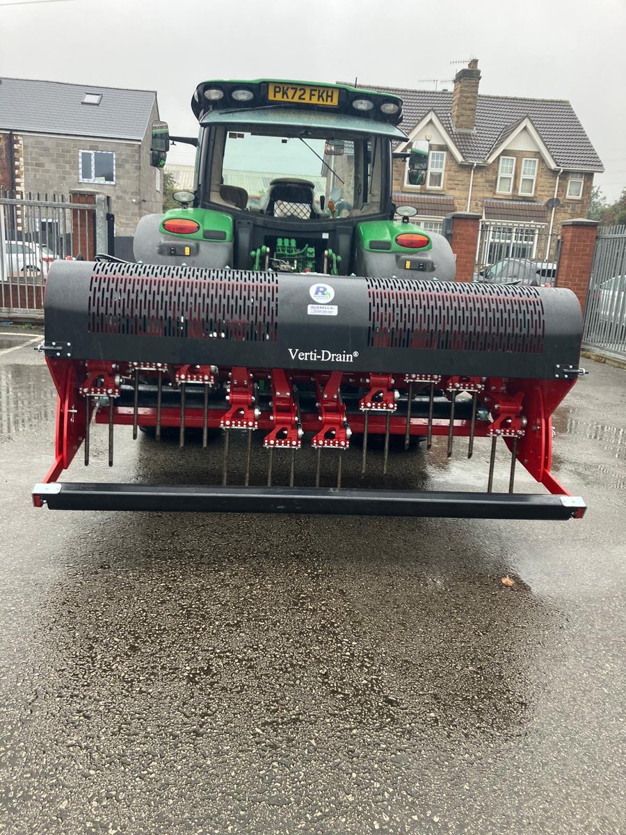 New <a href="/RedeximBV/">Redexim</a> 7626 added to the fleet to keep up with the aeration demand! <a href="/Russells_uk/">Russells</a>