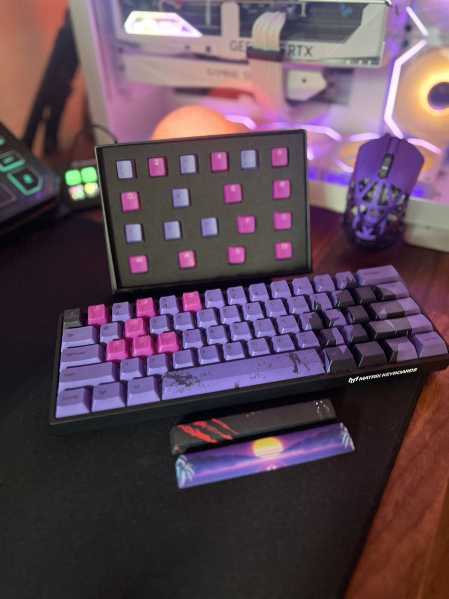 BeaminBandit's tweet image. Here we go! @MatrixKeyboards coming in hot! 
Absolutely stunning 🫶🏼
#matrixpartner