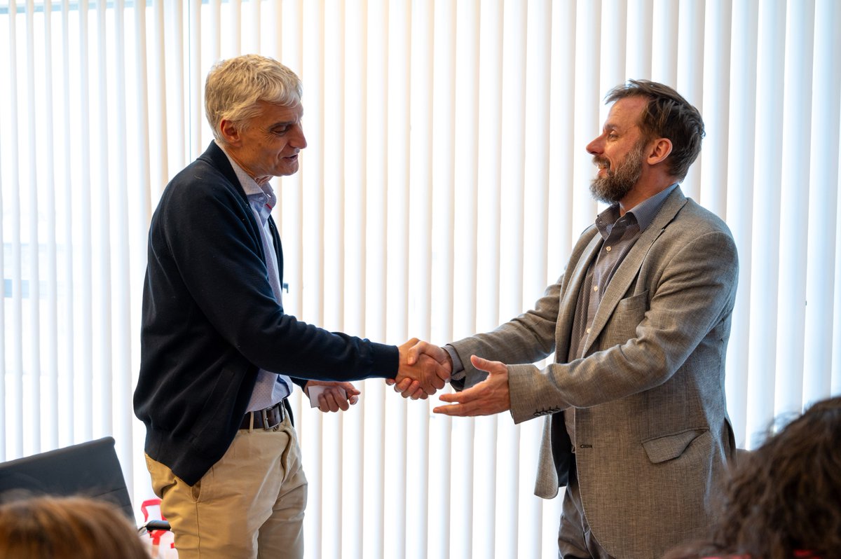 Julián Obaid tweet media