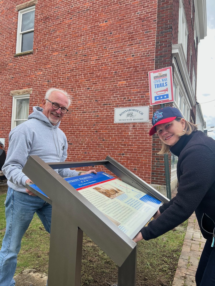 We love to see #localhistory trending. 
Did you know each of the 1,500 #civilwartrails sites around the nation is "grown at the grassroots?" Local historians, descendants, historical societies and sites propose their stories to be added to the program. 
civilwartrails.org/map.html