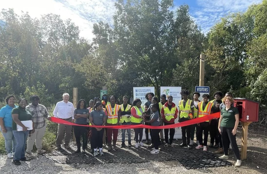tatereeves's tweet photo. The Mississippi Outdoor Stewardship Trust Fund is playing a vital role in preserving Mississippi’s natural beauty. 

The new nature trail at the Mississippi Delta Nature and Learning Center is another phenomenal attraction for Mississippians and those visiting our state! https://t.co/zJXTtA54zQ