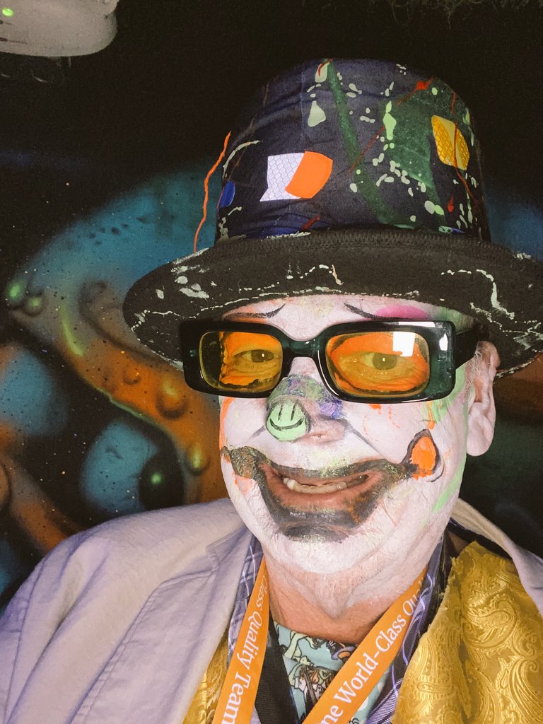 DynamicartUC's tweet photo. Squekey the clown your best choice for president.. https://t.co/46gBgsTsNf