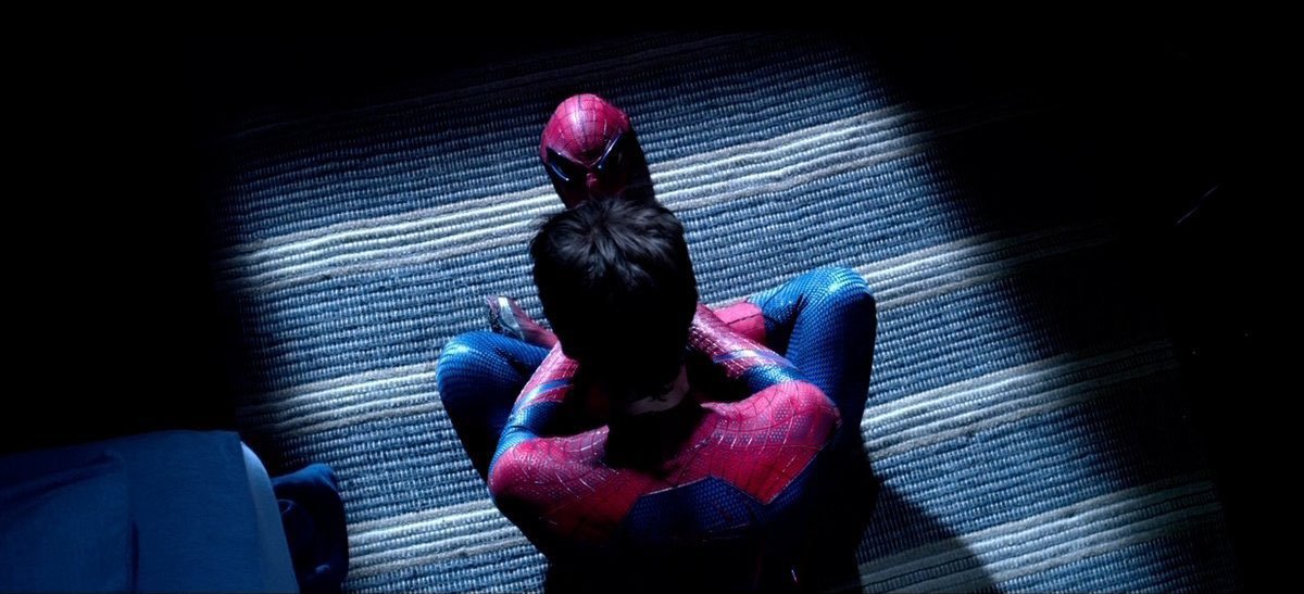 TheCinesthetic's tweet photo. the amazing spider-man (2012) dir. marc webb https://t.co/JF392Wvu11