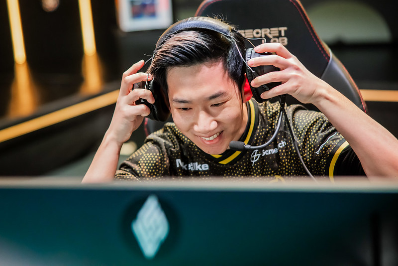 eXyu 🐵 tweet media