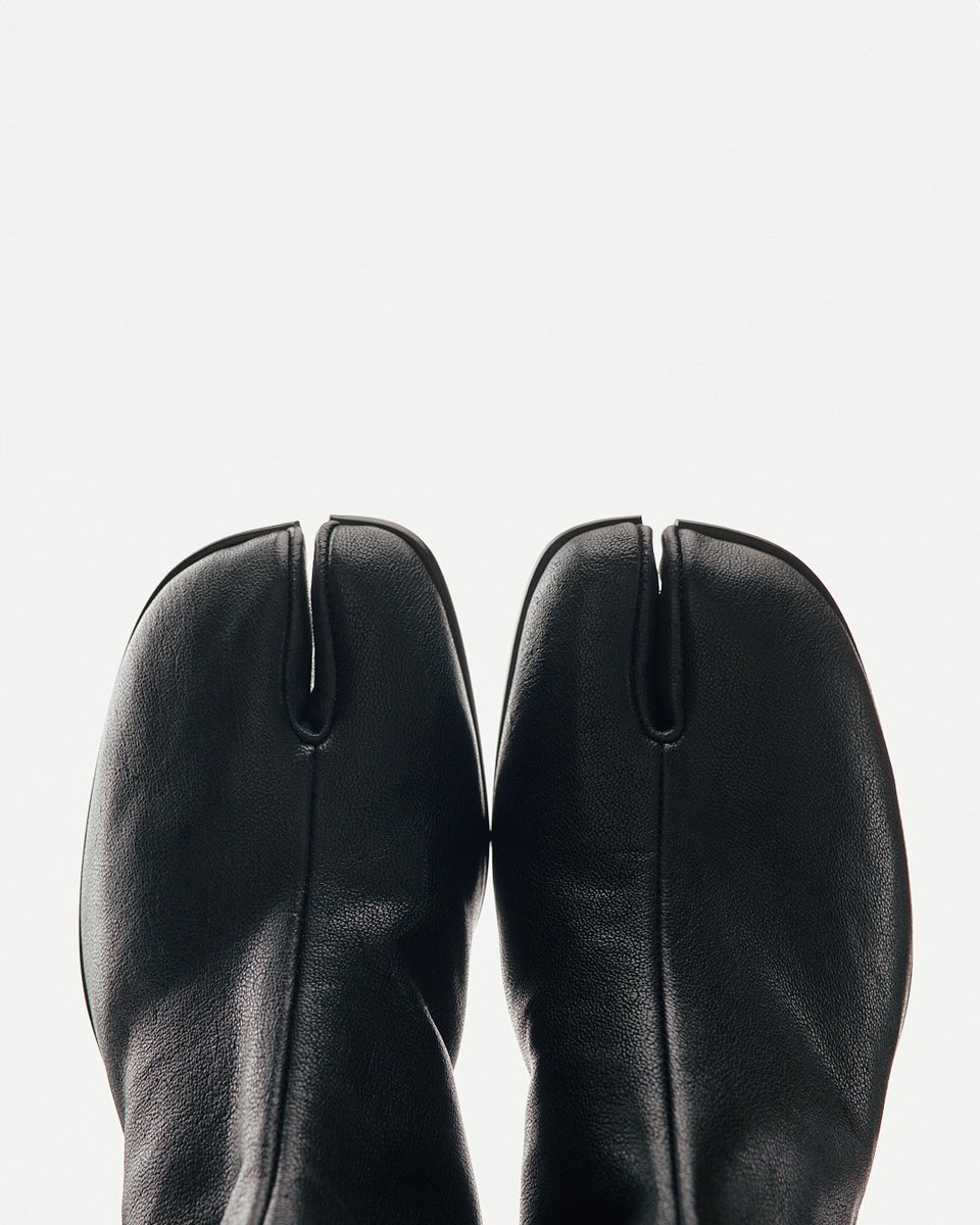 Maison Margiela Fall Winter 2024 is now available in-store and online at LESS 17.⁠
⁠
lessoneseven.com

#YYC #LESS17 #Margiela #MaisonMargiela