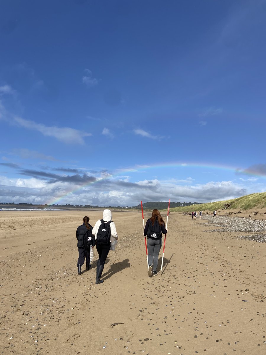 CyresHumanities's tweet photo. Year 12 students and teachers had a brilliant time assessing sand dune succession at Merthyr Mawr Nature reserve last week ☀️🏖️🌍🥾🎒 https://t.co/sT78moMSE3