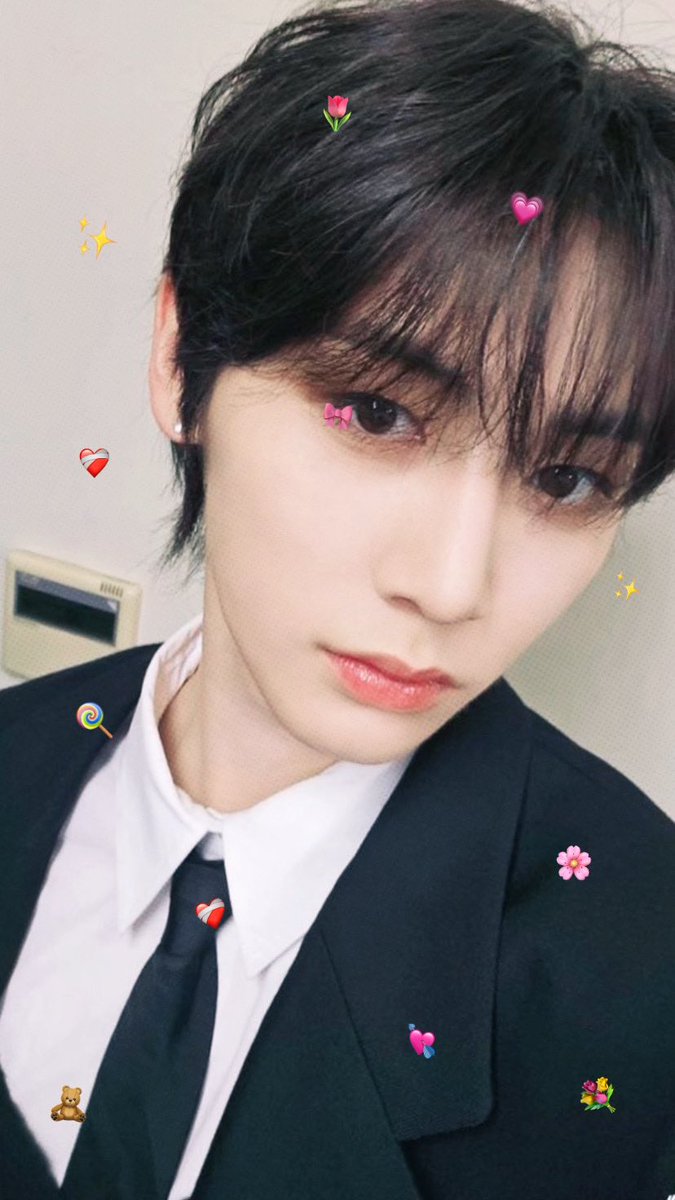 princesstaesan's tweet photo. wedding event with han taesan🌷✨

#ODSD #ONEDOORSelcaDay #ONEDOOR #BOYNEXTDOOR #TAESAN #태산 @BOYNEXTDOOR_twt https://t.co/fN11OYutoM