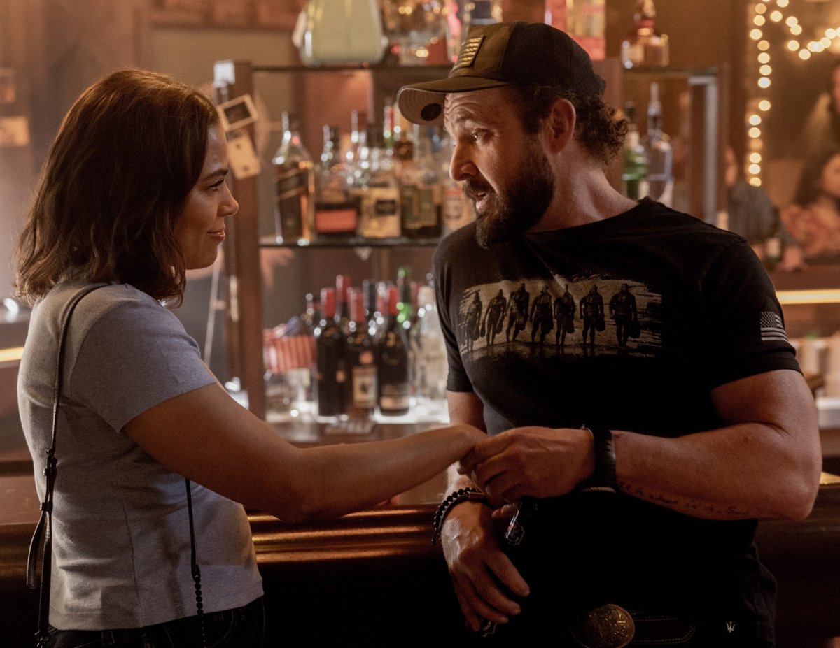 1Savis's tweet photo. 7x10 #Savis promo pics. 😍
Do not let me down, @SEALTeam_pplus! #Savis has been at least 2160 days in the making, since the almost kiss in 2x06. 
#SEALTeam https://t.co/h0oKCJM76W