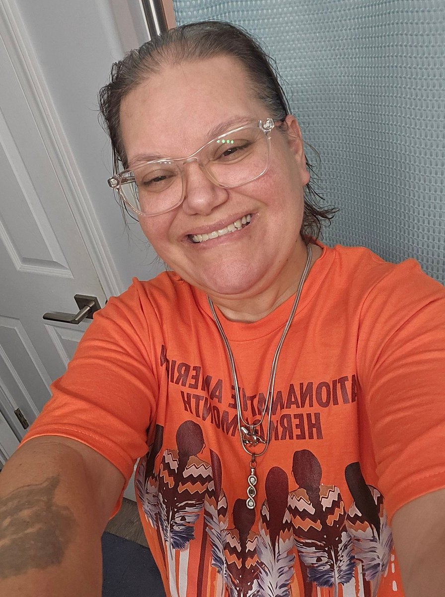 RSCGifts's tweet photo. Rocking my Orange Shirt today! #NativeAmerican #IndigenousPeoples #OrangeShirtDay #RSCGLLC https://t.co/hUB0nAEFvj