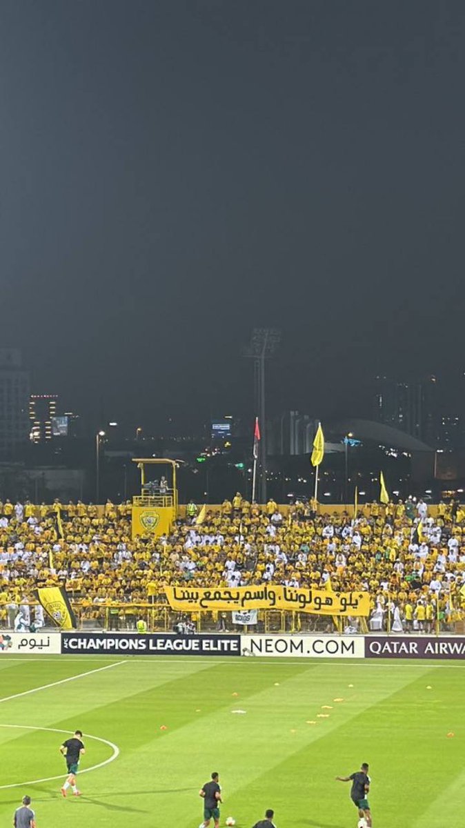 حتى الوصل يذكرهم بالماضي القريب، 😂😂😂😂